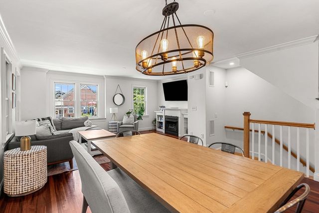 12 Waters St 12, Salem, MA 01970
