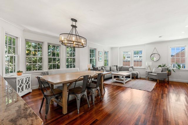 12 Waters St 12, Salem, MA 01970