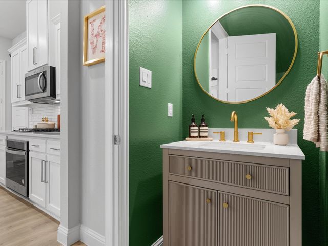 1903 Melinda Lane, Farmers Branch, TX 75234