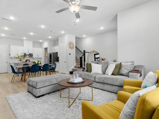 1903 Melinda Lane, Farmers Branch, TX 75234