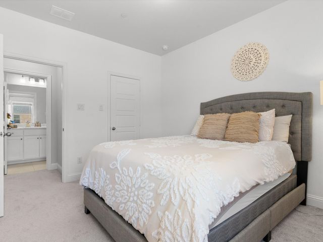1903 Melinda Lane, Farmers Branch, TX 75234