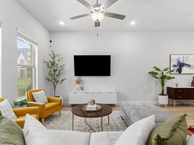 1903 Melinda Lane, Farmers Branch, TX 75234