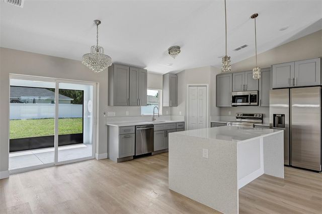 10431 SW 140TH AVENUE, Dunnellon, FL 34432
