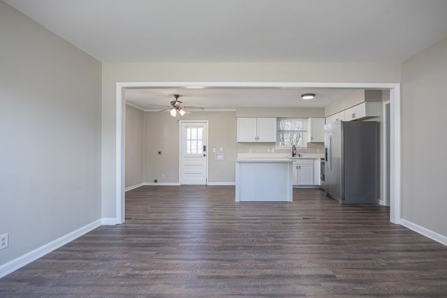 630 Debbie Dr, Hermitage, TN 37076