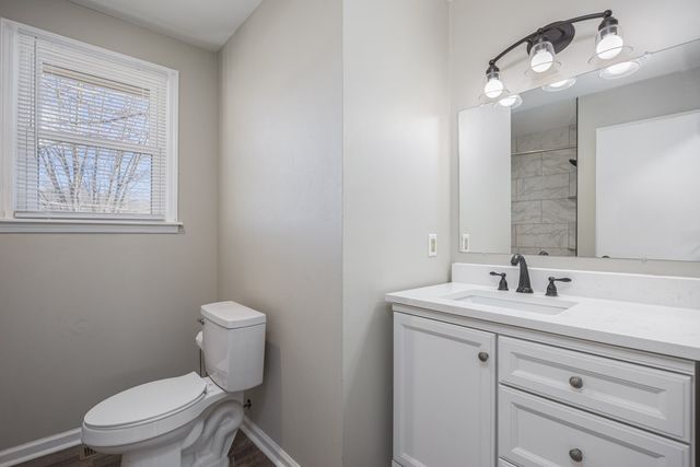 630 Debbie Dr, Hermitage, TN 37076