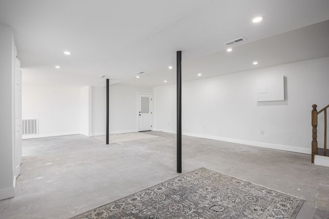 630 Debbie Dr, Hermitage, TN 37076