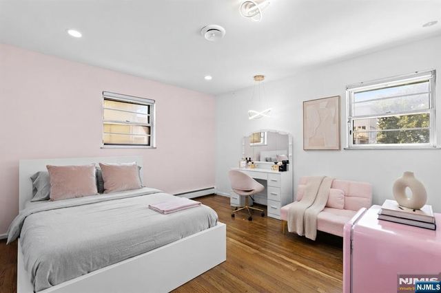 554 Elm Avenue, Ridgefield, NJ 07657