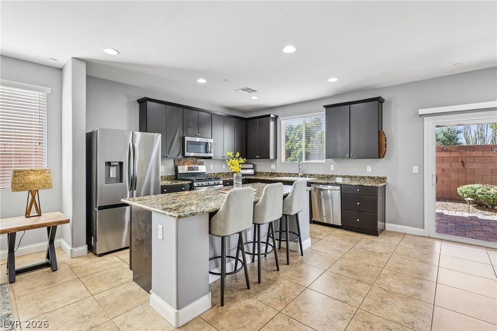 3633 Via De Leoni Avenue, Henderson, NV 89052 — photo 3