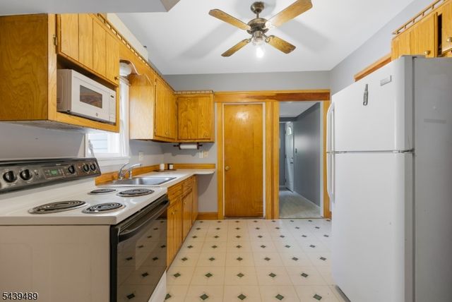 127 Elizabeth St, South Bound Brook Boro, NJ 08880