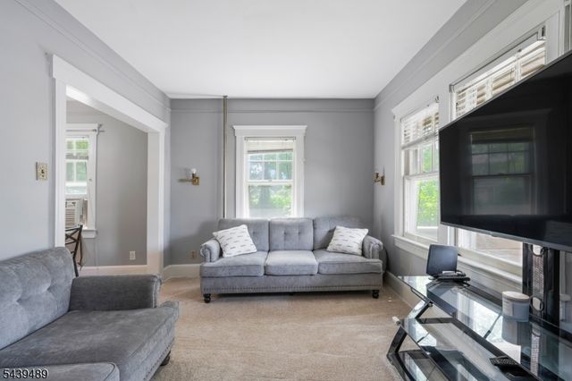 127 Elizabeth St, South Bound Brook Boro, NJ 08880