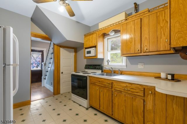127 Elizabeth St, South Bound Brook Boro, NJ 08880