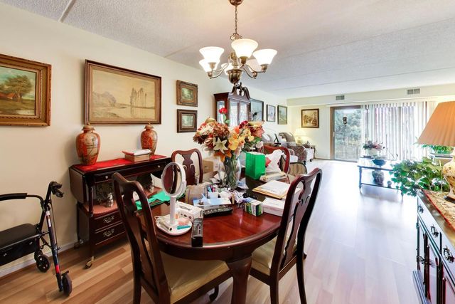 6455 W Belle Plaine Avenue 411, Chicago, IL 60634