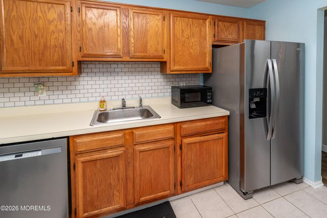 49 Chinkaberry Court, Howell, NJ 07731