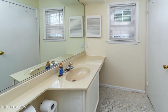 49 Chinkaberry Court, Howell, NJ 07731