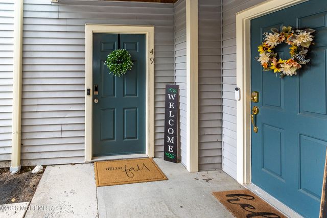 49 Chinkaberry Court, Howell, NJ 07731