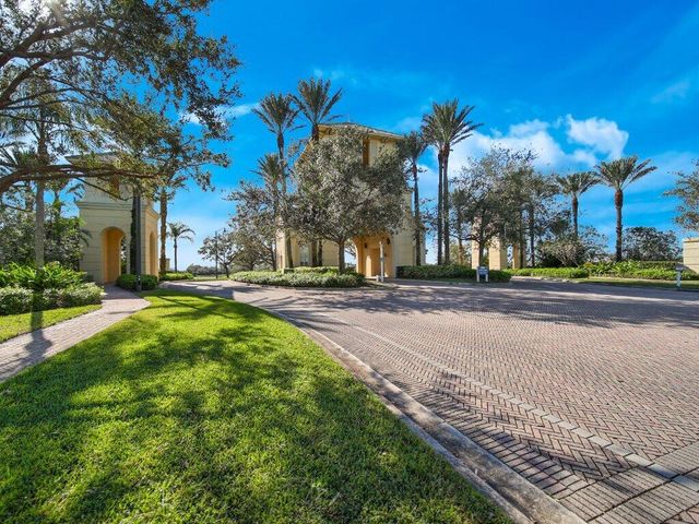 11473 SW Fieldstone Way, Port St. Lucie, Port St Lucie, FL 34987