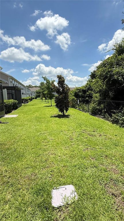 Image 19 of property listing at 6910 TUSSILAGO WAY, Orlando, FL 32822