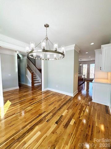 3635 46th Avenue NE, Hickory, NC 28601