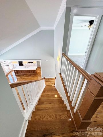 3635 46th Avenue NE, Hickory, NC 28601