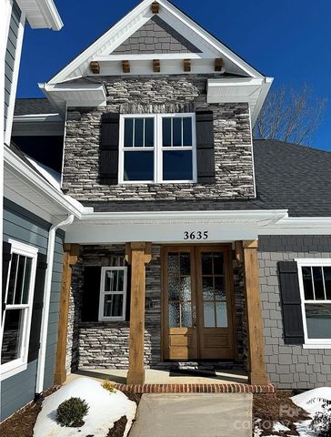 3635 46th Avenue NE, Hickory, NC 28601