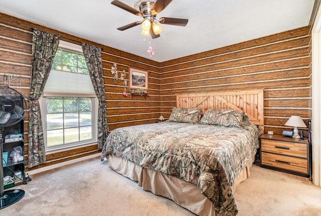 8049 New Chapel Rd, Springfield, TN 37172