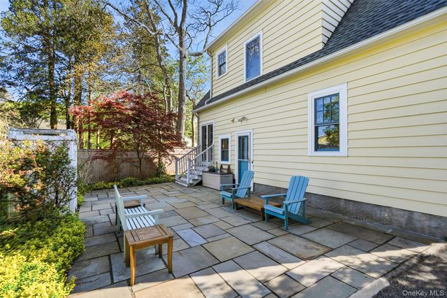 82 Crescent Terrace, Bedford Hills, NY 10507