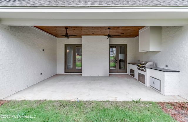222 Welchshire Drive, Madison, MS 39110