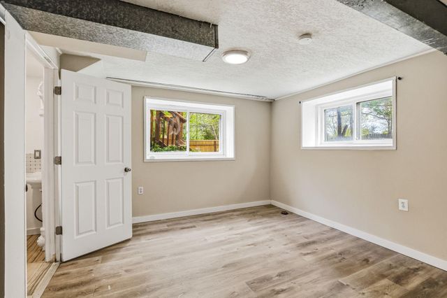 7425 York Terrace, Edina, MN 55435