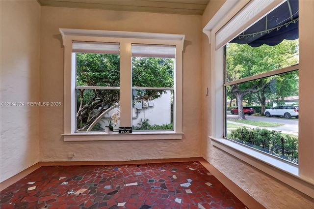1107 Pizarro St, Coral Gables, FL 33134