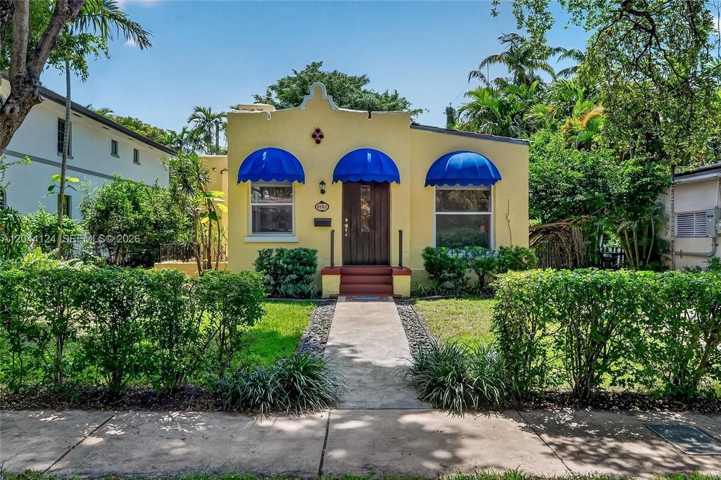 1107 Pizarro St, Coral Gables, FL 33134