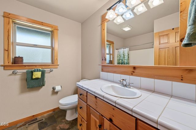 20118 Crystal Mountain Lane, Bend, OR 97702