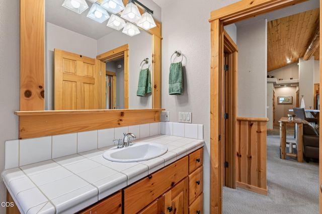 20118 Crystal Mountain Lane, Bend, OR 97702