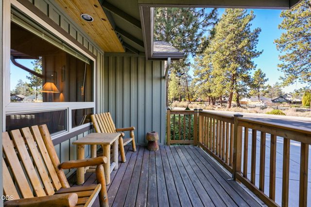 20118 Crystal Mountain Lane, Bend, OR 97702