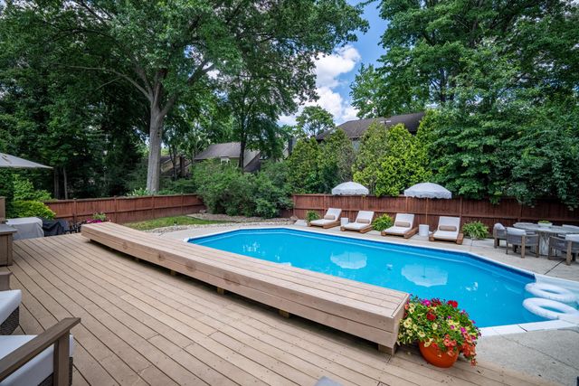 1214 Three Forks Drive S, Westerville, OH 43081
