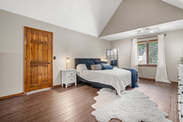 1214 Three Forks Drive S, Westerville, OH 43081