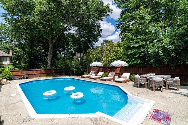 1214 Three Forks Drive S, Westerville, OH 43081