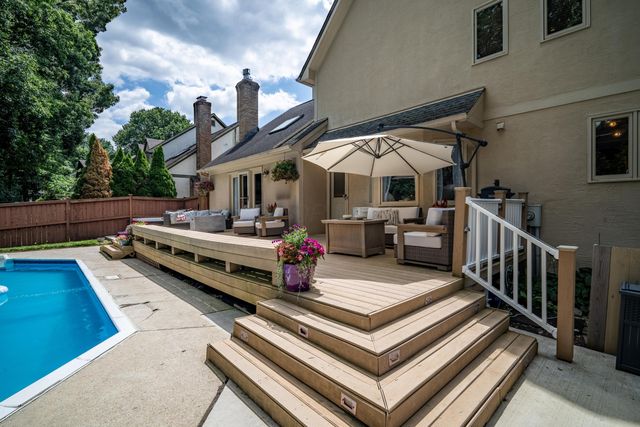 1214 Three Forks Drive S, Westerville, OH 43081