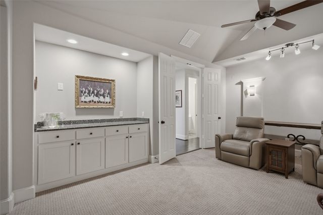 8716 Tour Drive, Mckinney, TX 75070