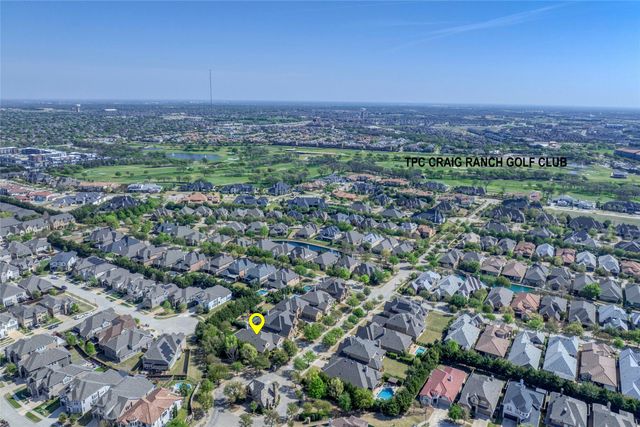 8716 Tour Drive, Mckinney, TX 75070