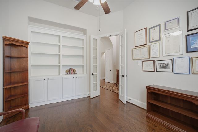 8716 Tour Drive, Mckinney, TX 75070