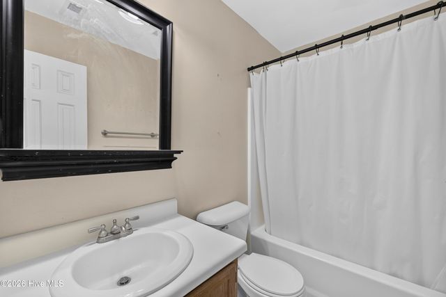 5301 Petral Court, Wilmington, NC 28409