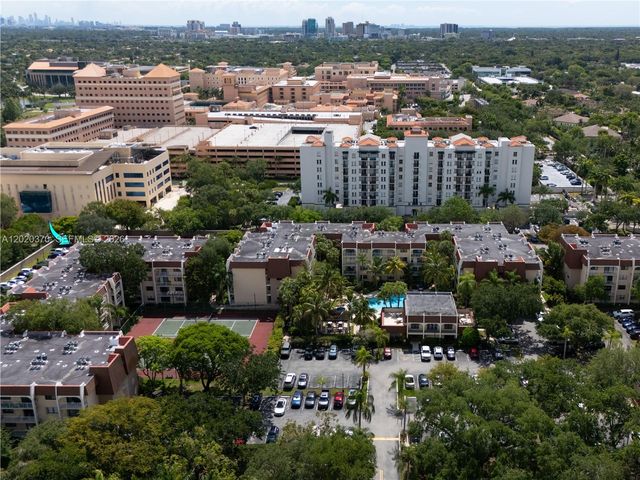 9301 SW 92nd Ave 204C, Miami, FL 33176