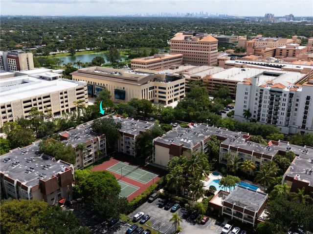 9301 SW 92nd Ave 204C, Miami, FL 33176