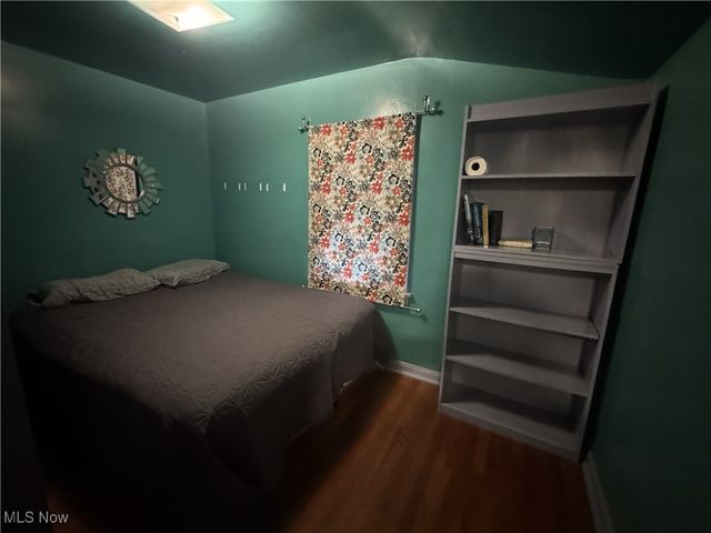 246 29th Street NW, Barberton, OH 44203