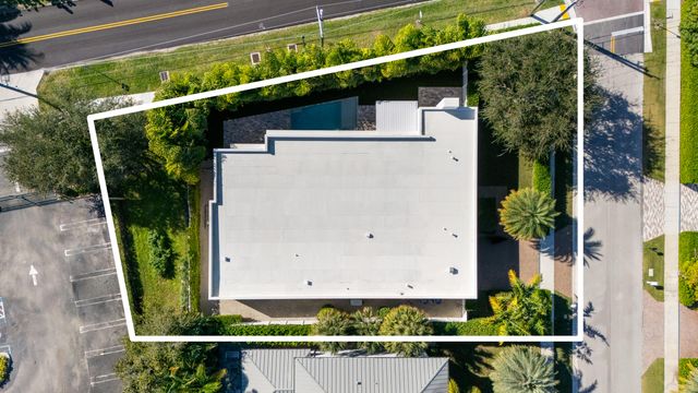 10 Coconut Road, Delray Beach, FL 33444