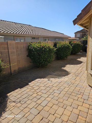 2922 E Sierrita Road, San Tan Valley, AZ 85143