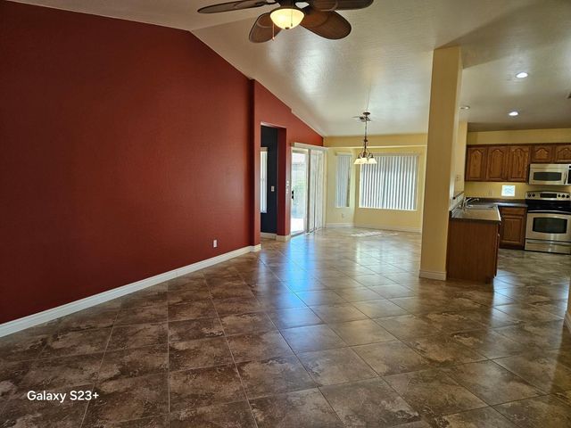 2922 E Sierrita Road, San Tan Valley, AZ 85143