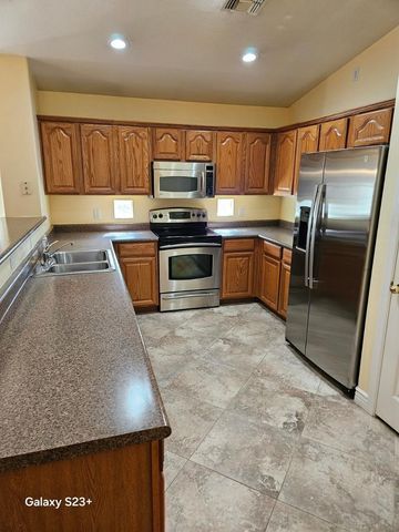 2922 E Sierrita Road, San Tan Valley, AZ 85143
