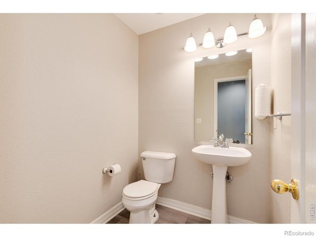 1419 Red Mountain Drive 15, Longmont, CO 80504