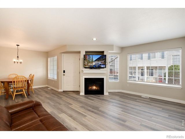 1419 Red Mountain Drive 15, Longmont, CO 80504